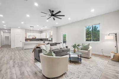 197 S Buckhorn Drive, Bastrop, TX 78602 - Photo 6