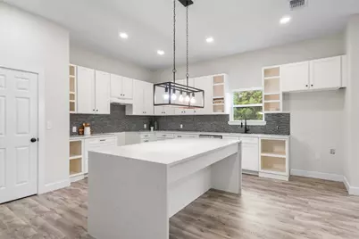 197 S Buckhorn Drive, Bastrop, TX 78602 - Photo 12