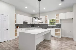 197 S Buckhorn Dr, Bastrop, TX 78602 - Photo 12