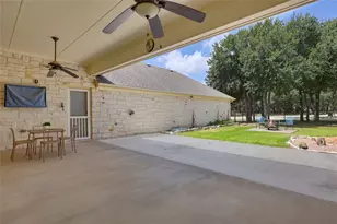 127 Palomino Cove, Jarrell, TX 76537 - Photo 24