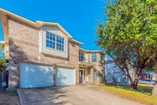 924 Satellite View, Round Rock, TX 78665 - Photo 2