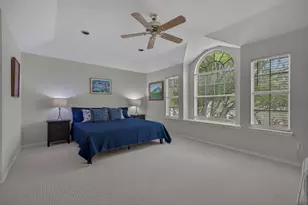 8910 Spicebrush Dr, Austin, TX 78759 - Photo 22