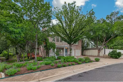 8910 Spicebrush Drive, Austin, TX 78759 - Photo 34