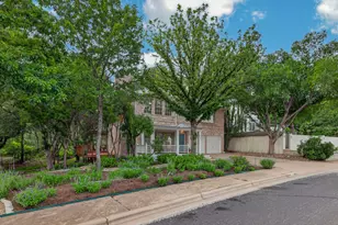 8910 Spicebrush Dr, Austin, TX 78759 - Photo 34