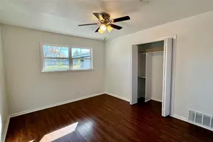 104 Fairlane Dr, Round Rock, TX 78664 - Photo 8