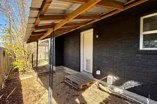 104 Fairlane Dr, Round Rock, TX 78664 - Photo 18