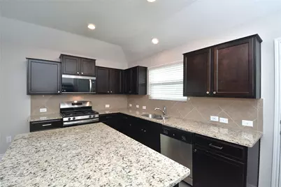 3901 Colorado High Avenue, Austin, TX 78744 - Photo 4