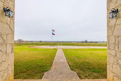1460 E State Highway 87, Nixon, TX 78140 - Photo 16