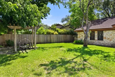 4602 Indian Wells Drive, Austin, TX 78747 - Photo 18