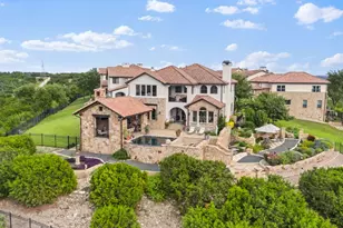 12432 Beverly Villas Ct, Austin, TX 78732 - Photo 4