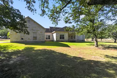 986 High Grove Road, Cedar Creek, TX 78612 - Photo 20