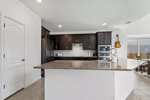 631 Breeze Hollow Ln, Georgetown, TX 78628 - Photo 16