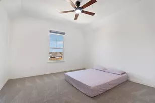 631 Breeze Hollow Ln, Georgetown, TX 78628 - Photo 36