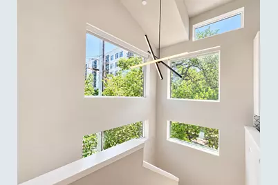 913 Duncan Lane #201, Austin, TX 78705 - Photo 6
