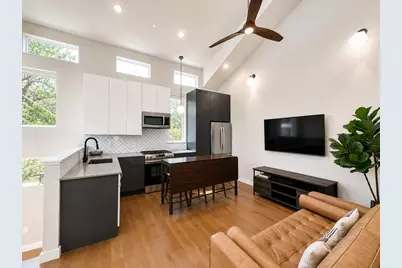913 Duncan Lane #201, Austin, TX 78705 - Photo 4