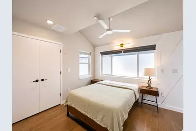 913 Duncan Lane #201, Austin, TX 78705 - Photo 8