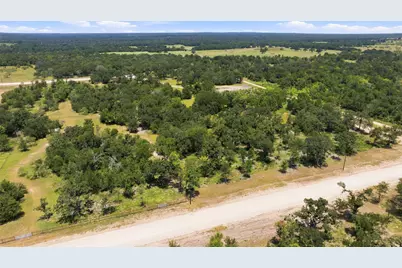 408 Cresent Bend Bend, Cameron, TX 76520 - Photo 8