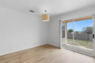 164 Opal Lake Dr, Kyle, TX 78640 - Photo 18