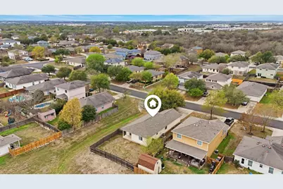 164 Opal Lake Drive, Kyle, TX 78640 - Photo 32