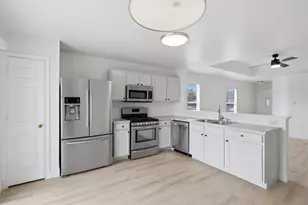 164 Opal Lake Dr, Kyle, TX 78640 - Photo 8