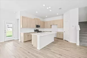 122 Paul Pena Dr, San Marcos, TX 78666 - Photo 6