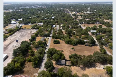 1311 Hondo Street, Lockhart, TX 78644 - Photo 12