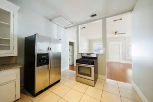 1805 Nueces St, Austin, TX 78701 - Photo 6