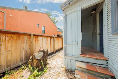 1805 Nueces Street, Austin, TX 78701 - Photo 34