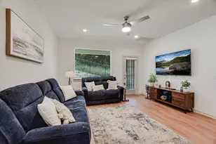 105 Merrick Rd, Georgetown, TX 78628 - Photo 6