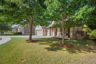 221 Vouvray St, Leander, TX 78641 - Photo 2