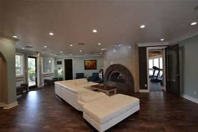 935 La Posada Drive #141, Austin, TX 78752 - Photo 18