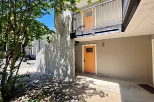 935 La Posada Dr, Austin, TX 78752 - Photo 1