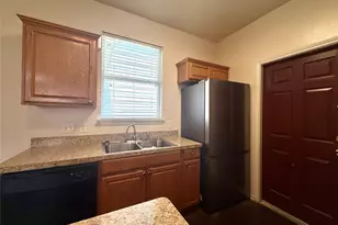 6912 Meador Ave, Austin, TX 78752 - Photo 8