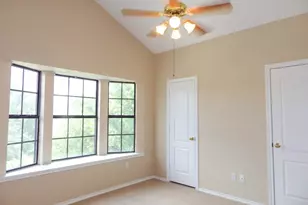 11901 Swearingen Dr, Austin, TX 78758 - Photo 8