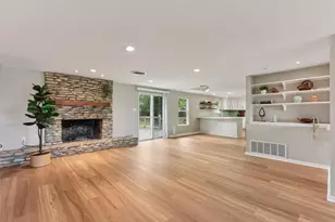 406 E 2nd St, Georgetown, TX 78626 - Photo 4