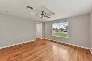 406 E 2nd St, Georgetown, TX 78626 - Photo 14