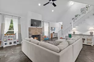 10304 Twin Lake Cir, Dripping Springs, TX 78620 - Photo 10