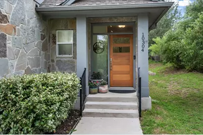 10304 Twin Lake Circle, Dripping Springs, TX 78620 - Photo 2