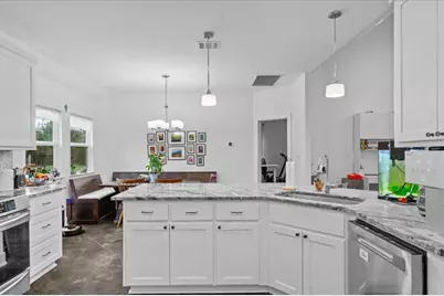 10304 Twin Lake Circle, Dripping Springs, TX 78620 - Photo 16