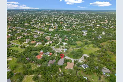 10304 Twin Lake Circle, Dripping Springs, TX 78620 - Photo 38