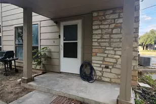 2301 Polaris Ave, Austin, TX 78757 - Photo 2