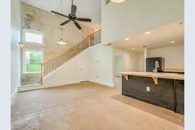 110 S Main Street #103, Elgin, TX 78621 - Photo 2