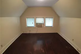 908 W 22 Nd St, Austin, TX 78705 - Photo 4