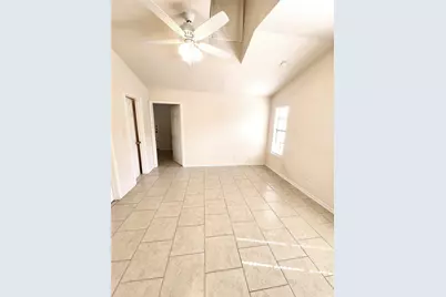 8811 Clearbrook Trail, Austin, TX 78729 - Photo 14