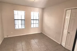 8811 Clearbrook Trail, Austin, TX 78729 - Photo 6