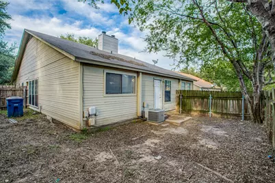 8811 Clearbrook Trail, Austin, TX 78729 - Photo 36