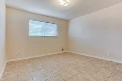 8811 Clearbrook Trail, Austin, TX 78729 - Photo 30
