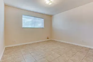 8811 Clearbrook Trail, Austin, TX 78729 - Photo 30