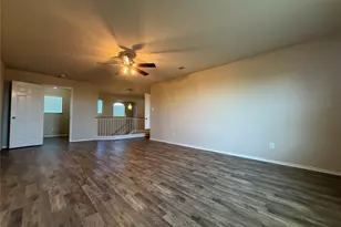 301 Comal Run, Hutto, TX 78634 - Photo 18