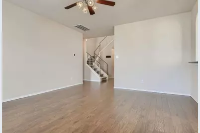 301 Comal Run, Hutto, TX 78634 - Photo 6